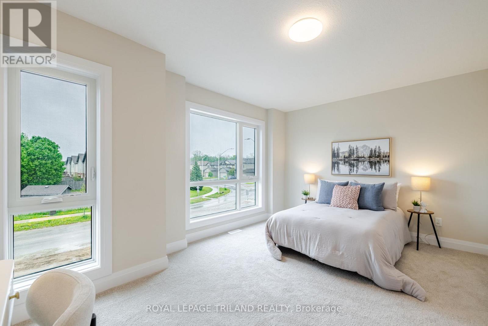 768 BANYAN LANE - 25