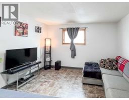 All, 1 3 Avenue Se, Falher, AB T0H1M0 Photo 14