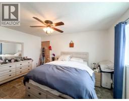 All, 1 3 Avenue Se, Falher, AB T0H1M0 Photo 9