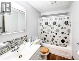 All, 1 3 Avenue Se, Falher, AB T0H1M0 Photo 23