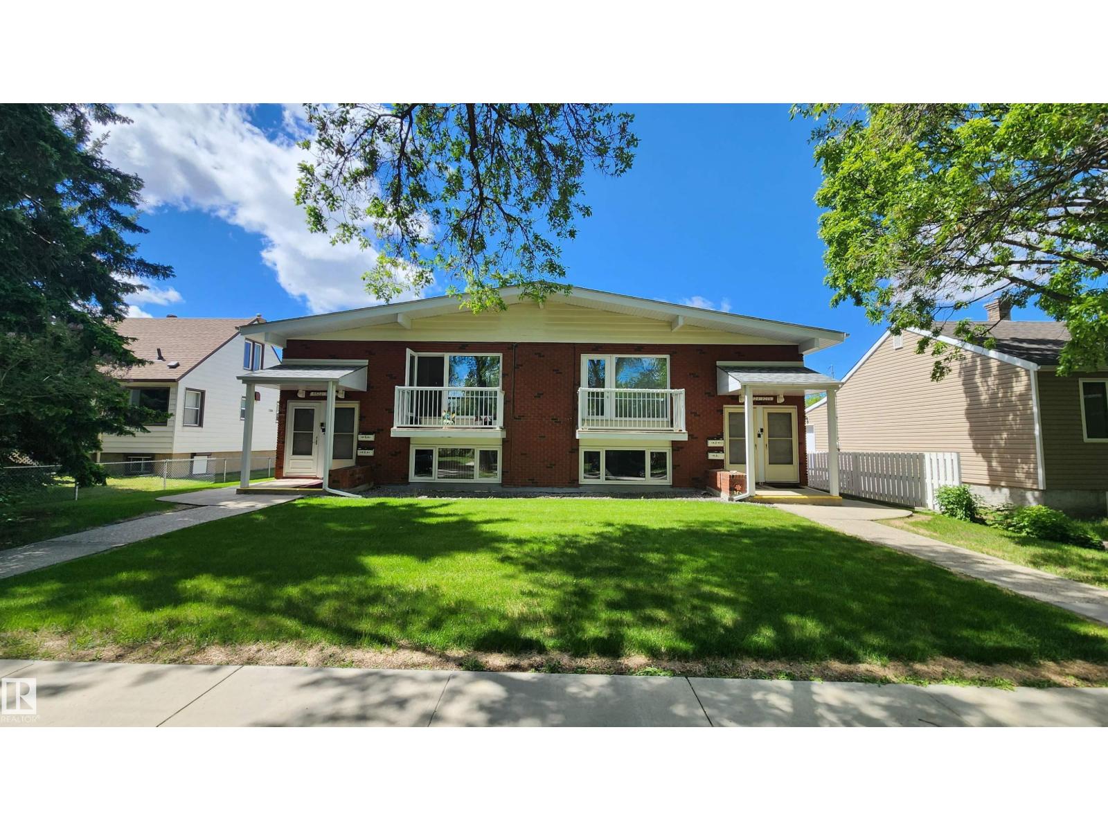 8824 90 ST NW - 1