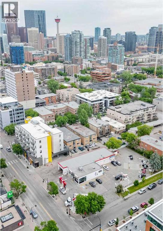 1920 4 Street SW - photo 2