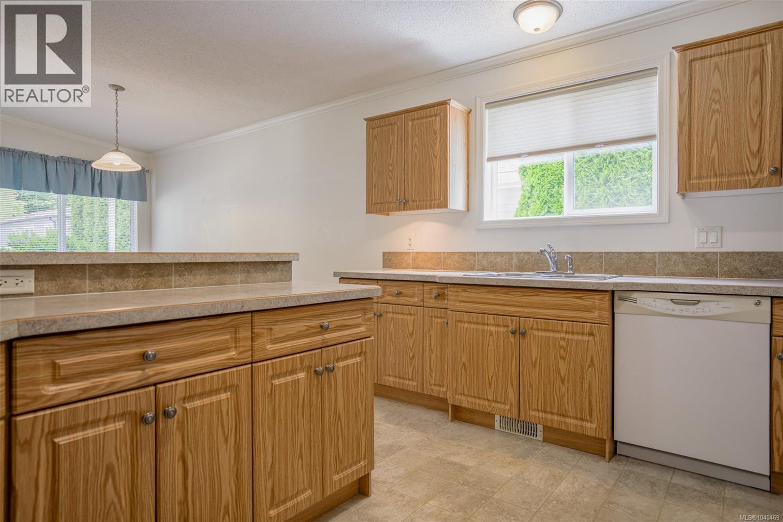 #115 5555 Grandview Rd - 14