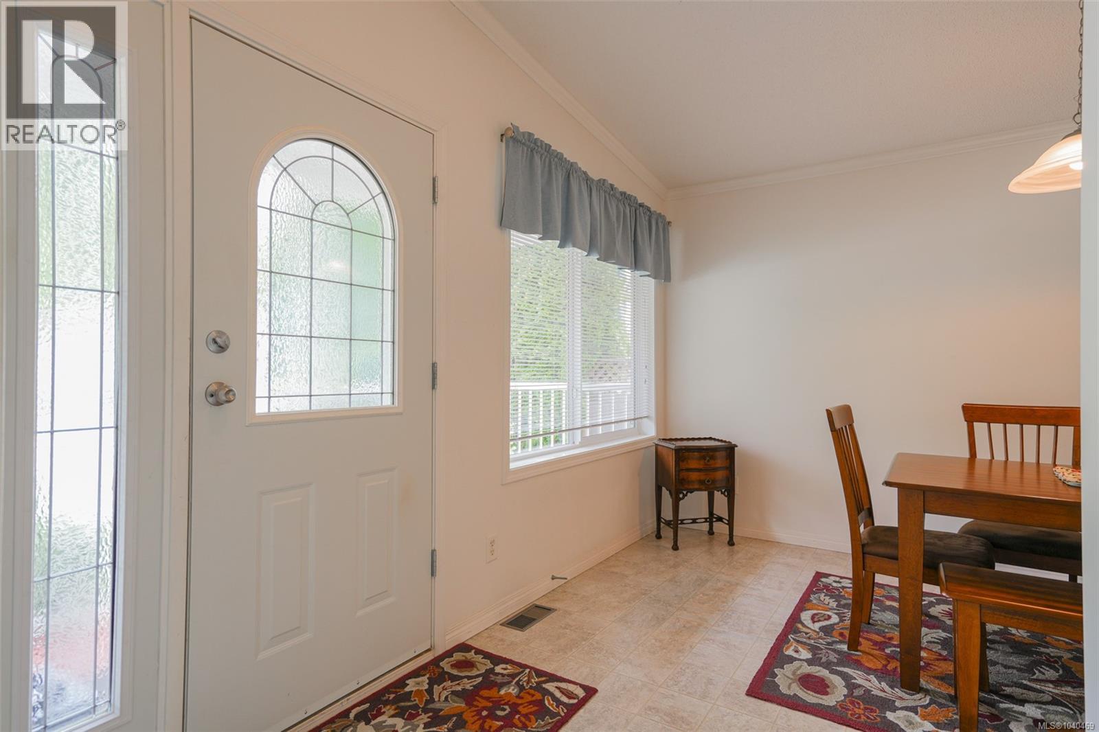 #115 5555 Grandview Rd - 5