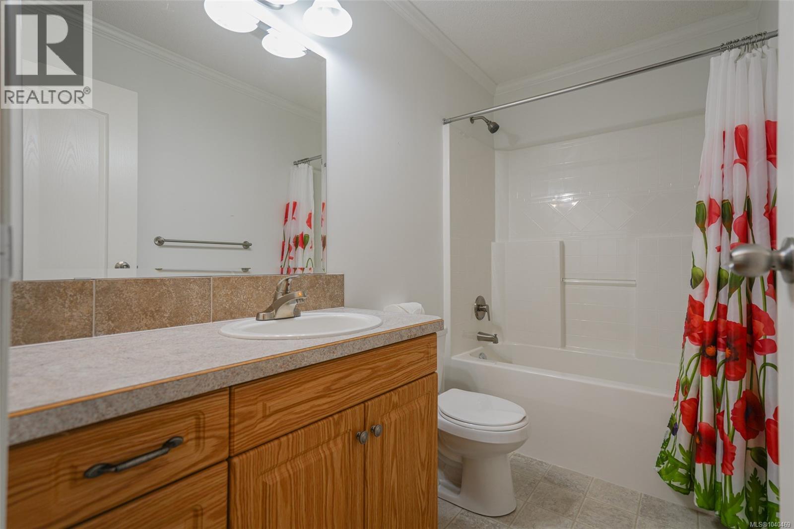 #115 5555 Grandview Rd - 35