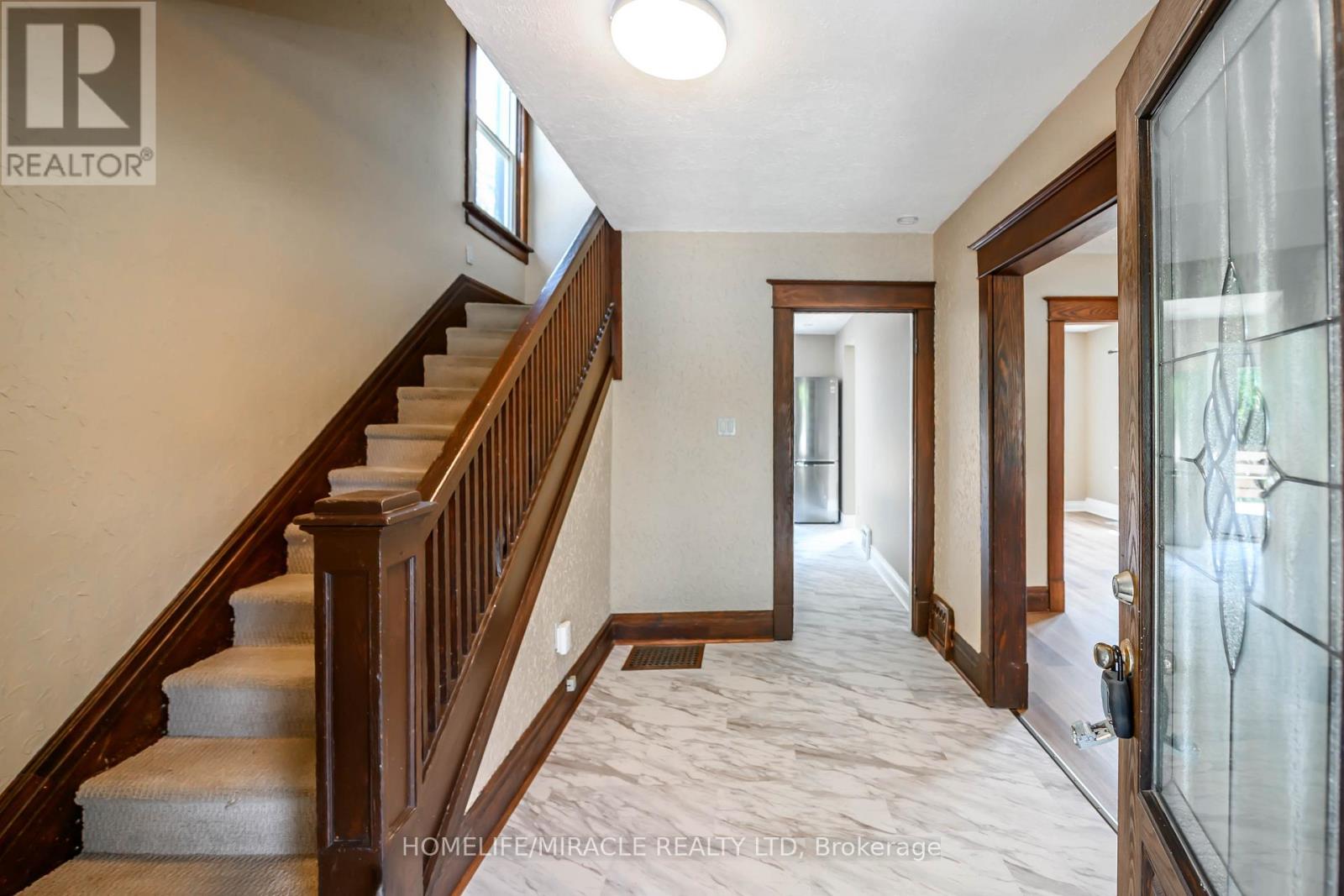 4428 HOMEWOOD AVENUE - 13