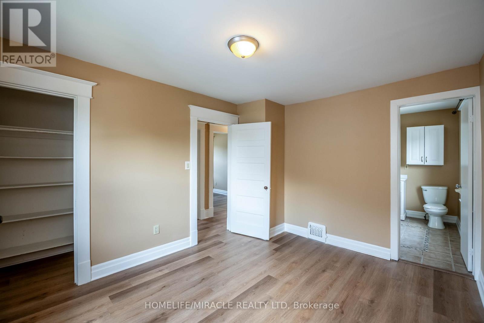 4428 HOMEWOOD AVENUE - 24