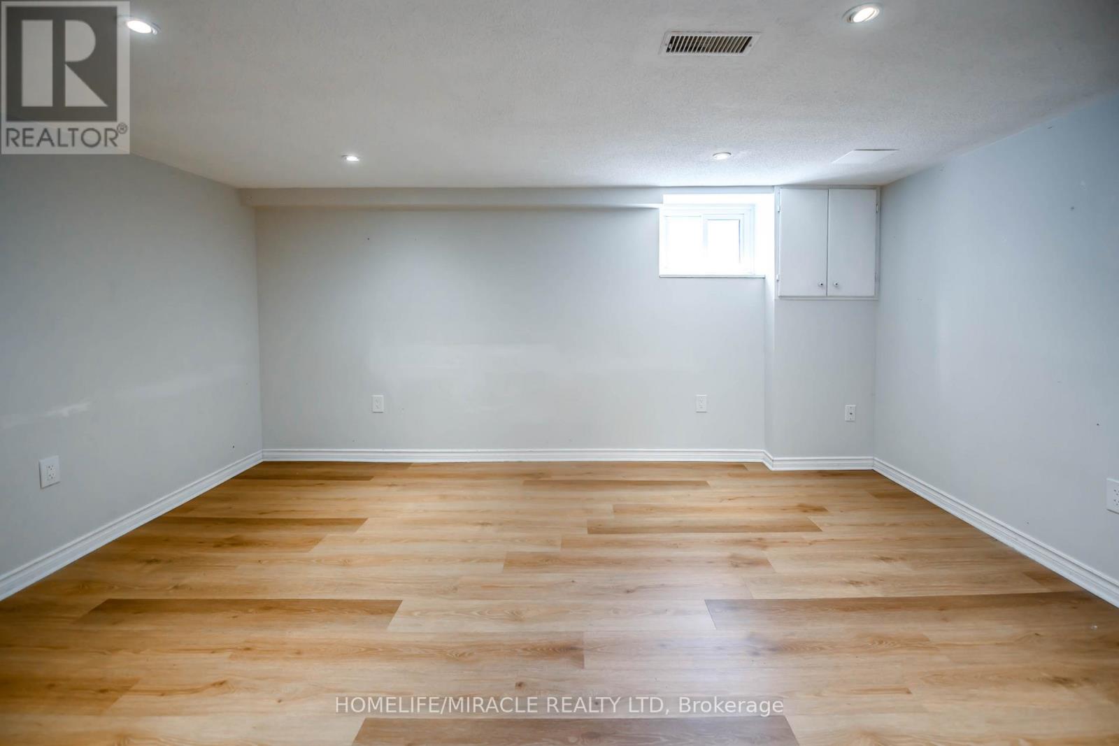 4428 HOMEWOOD AVENUE - 31