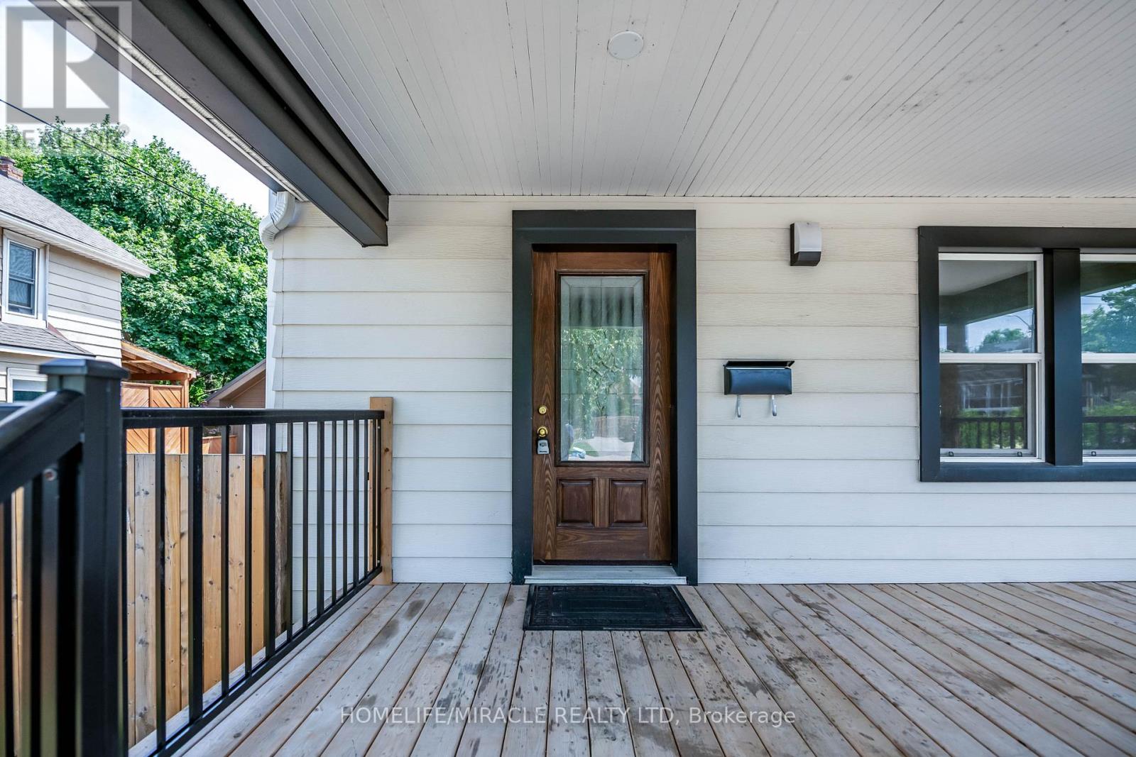 4428 HOMEWOOD AVENUE - 4