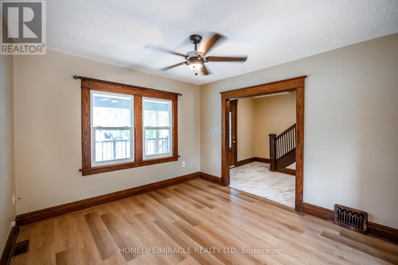 4428 HOMEWOOD AVENUE - 42