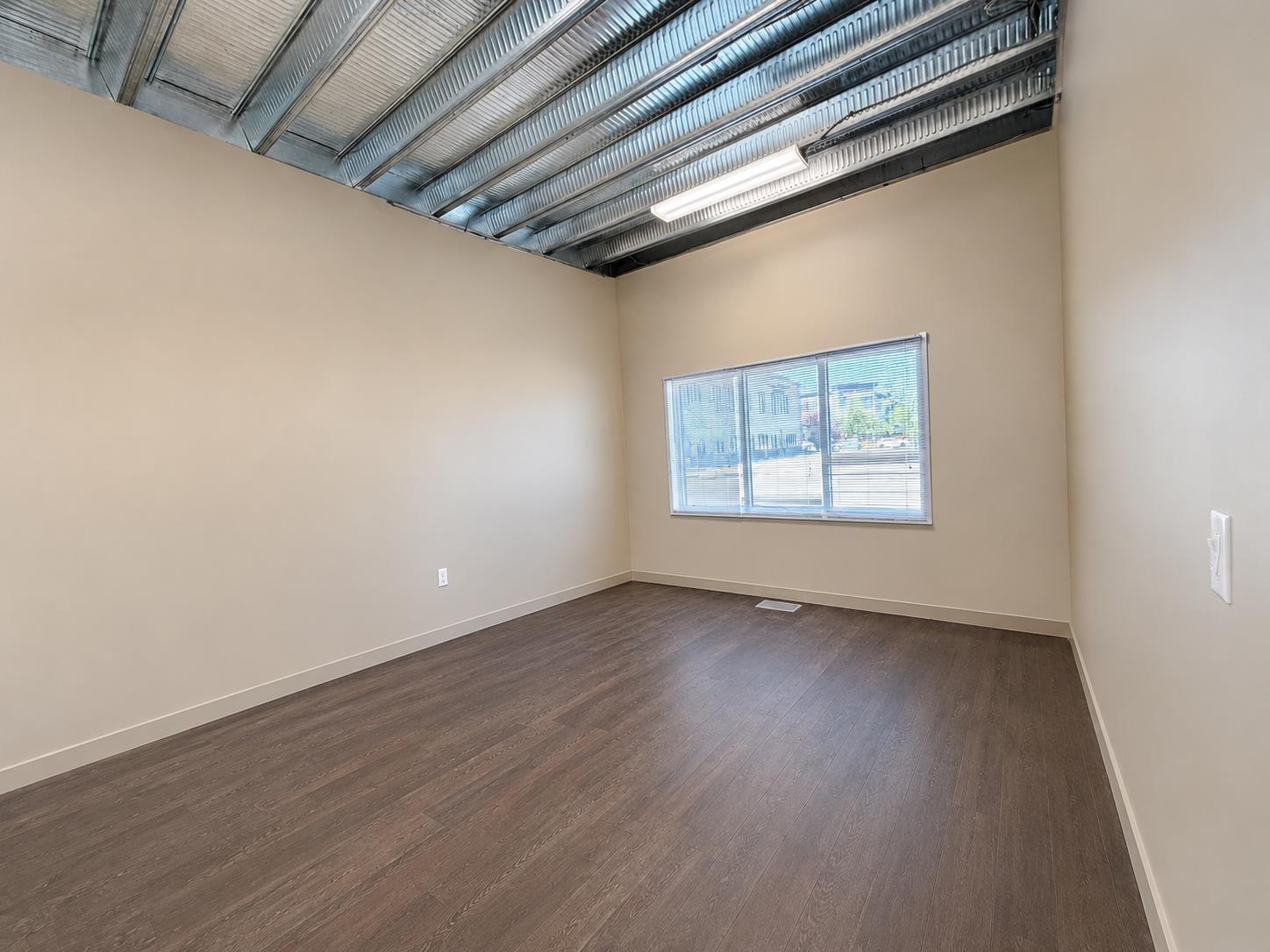 2331  ELLWOOD Drive - photo 4