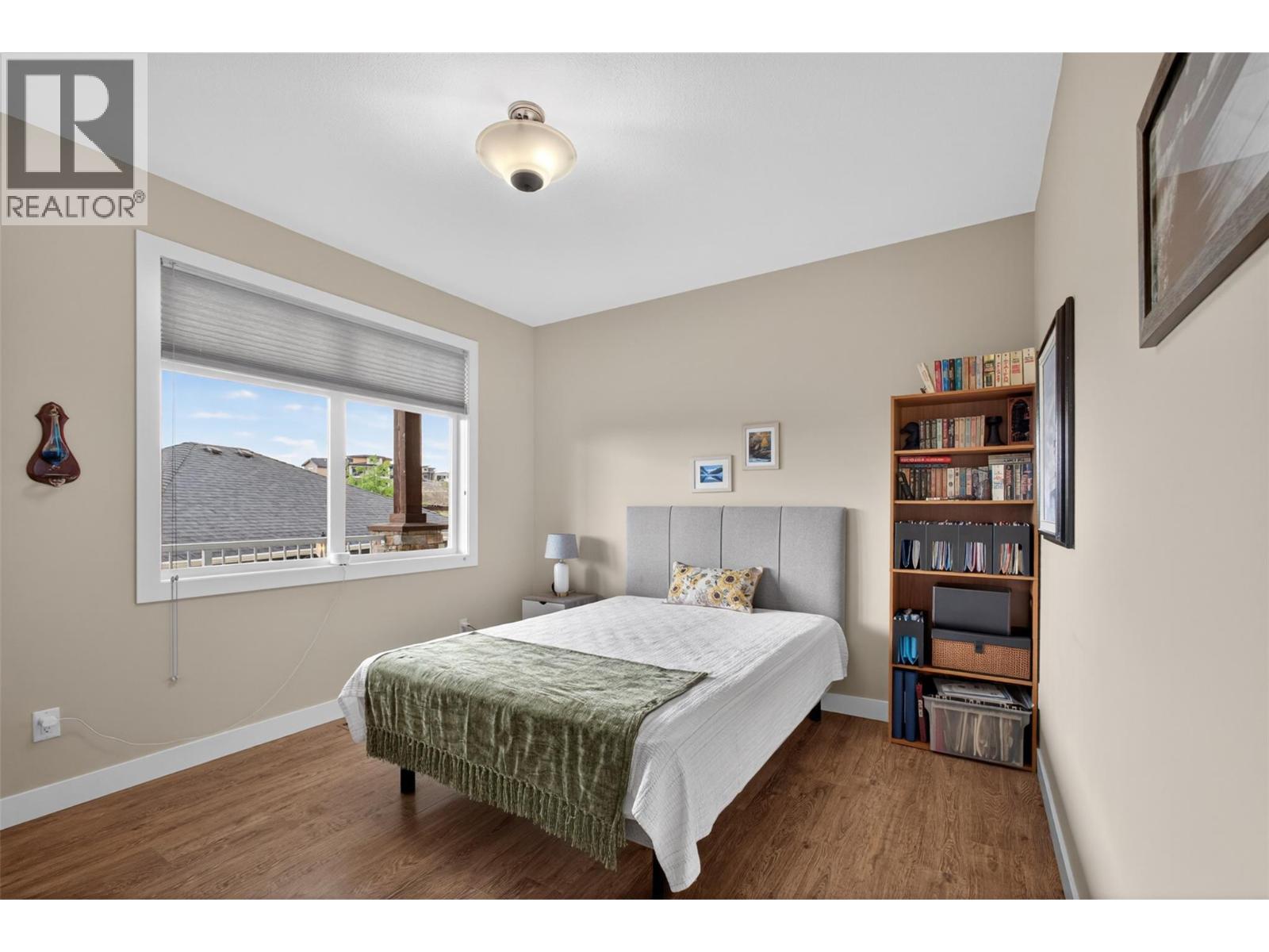 2478 Stone Grove Crescent - 21