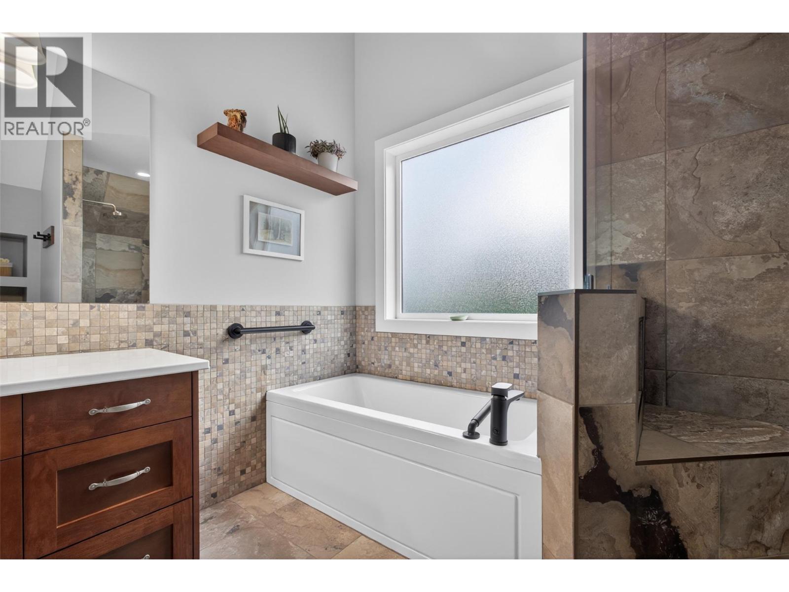 2478 Stone Grove Crescent - 32