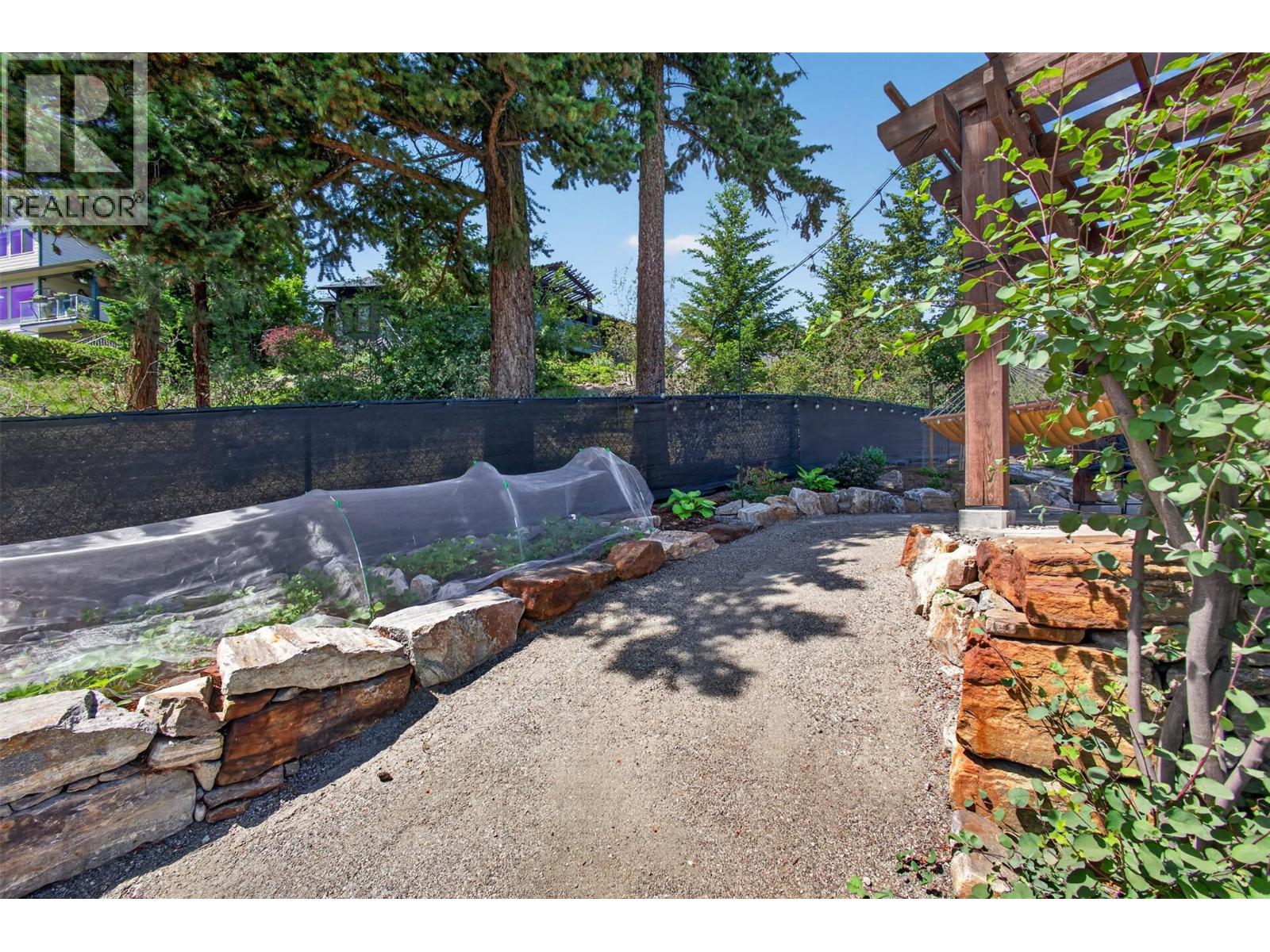 2478 Stone Grove Crescent - 57