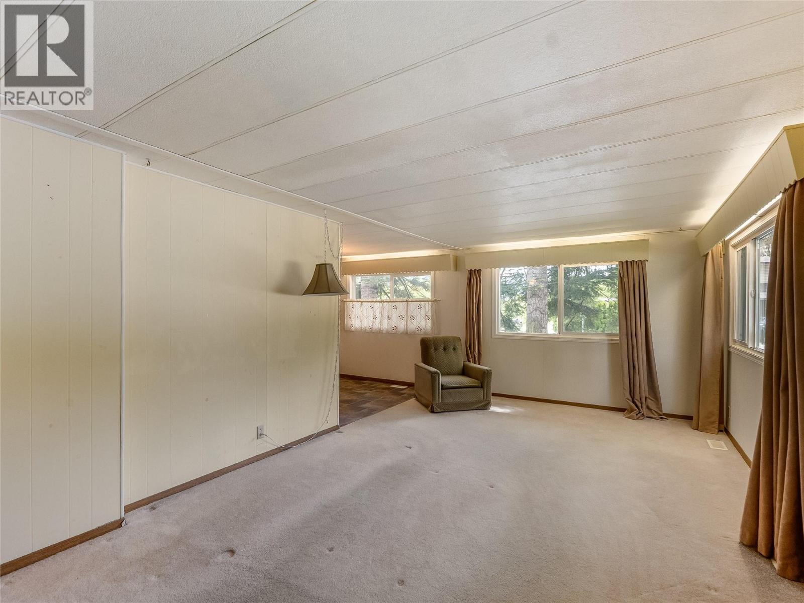 2625 6th Avenue - 12