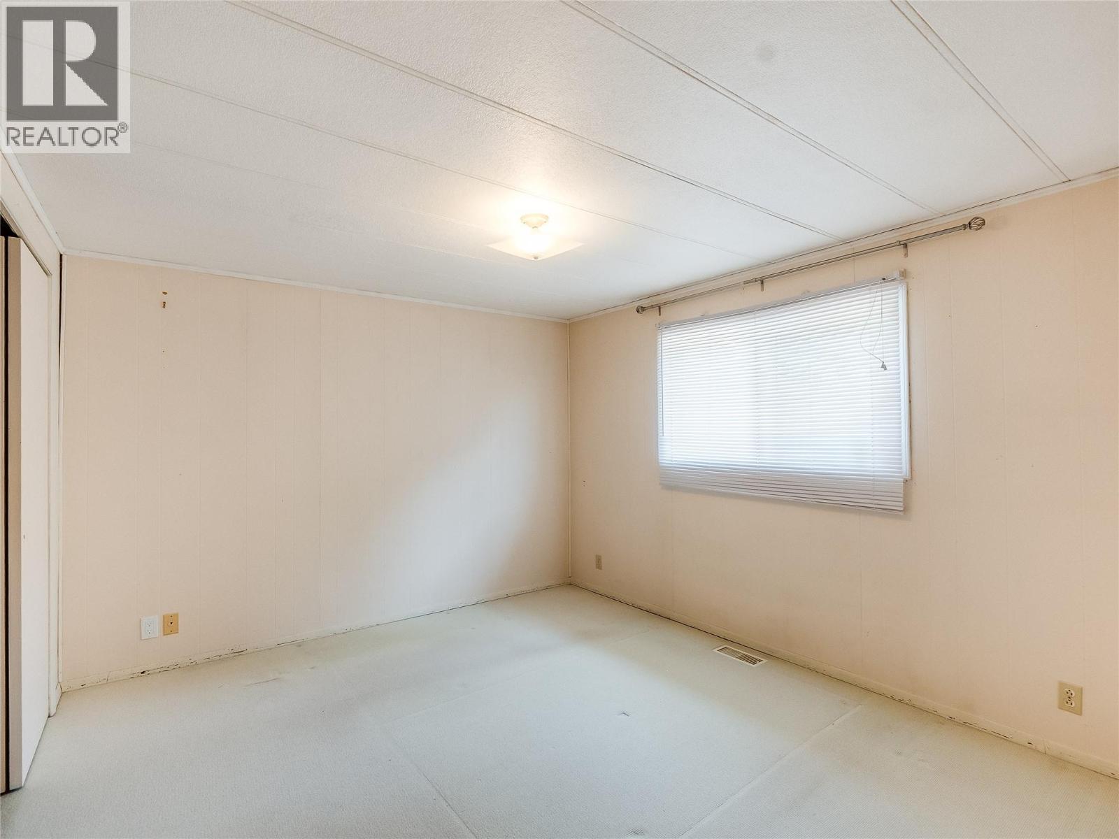2625 6th Avenue - 18