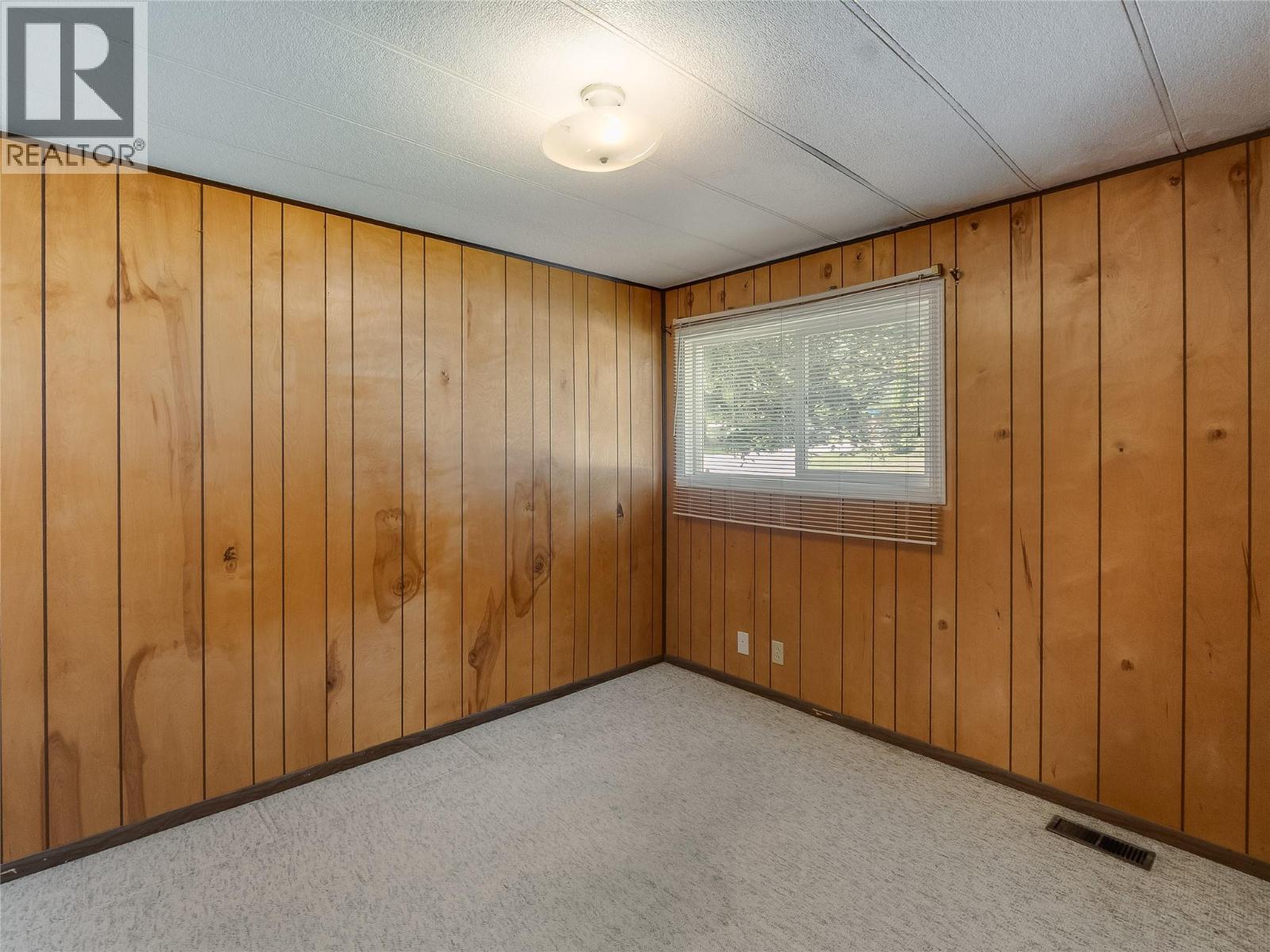 2625 6th Avenue - 24