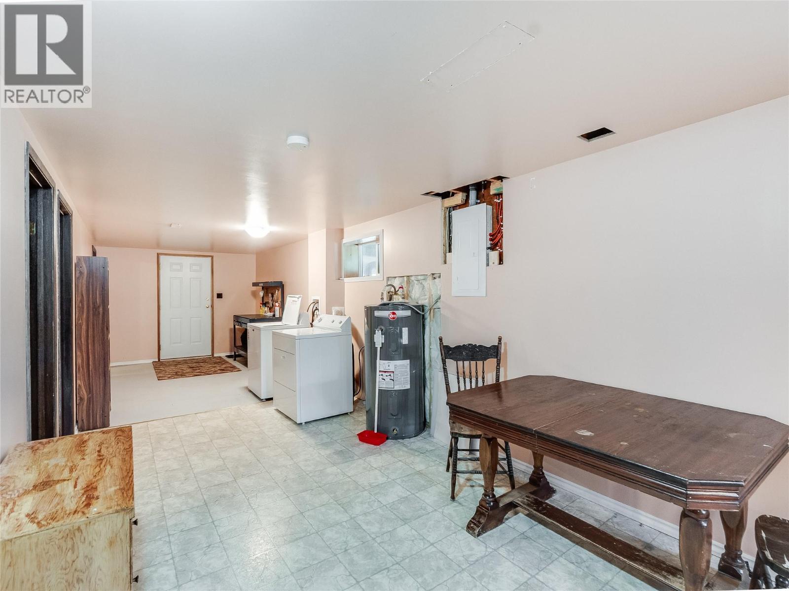 2625 6th Avenue - 31