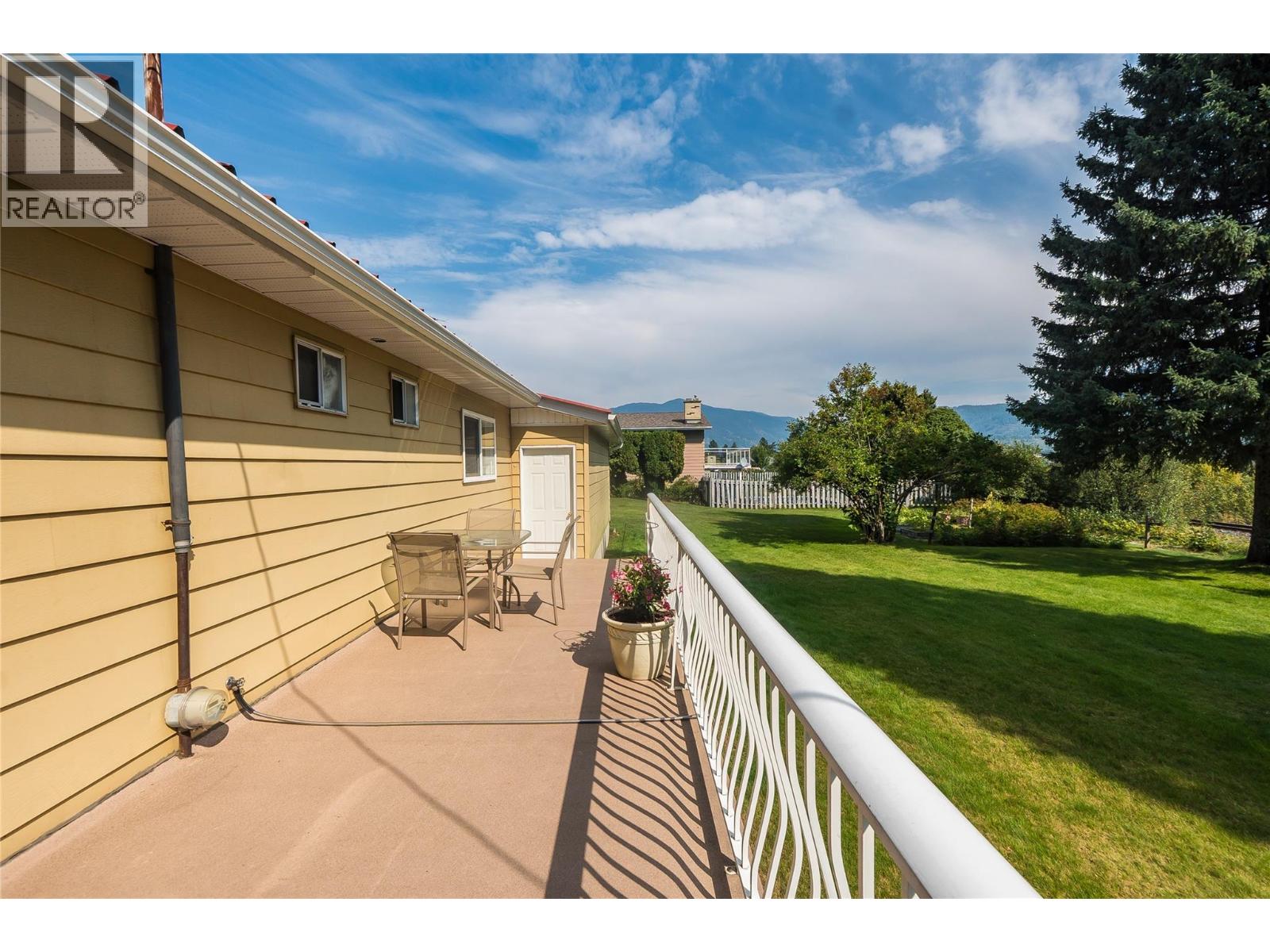 2625 6th Avenue - 51