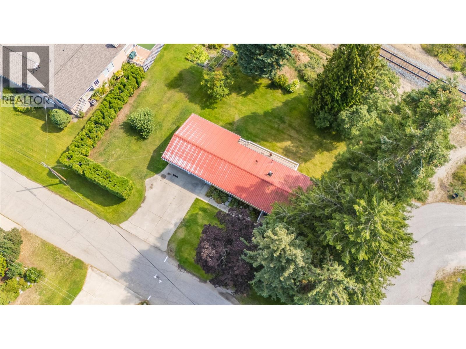 2625 6th Avenue - 56