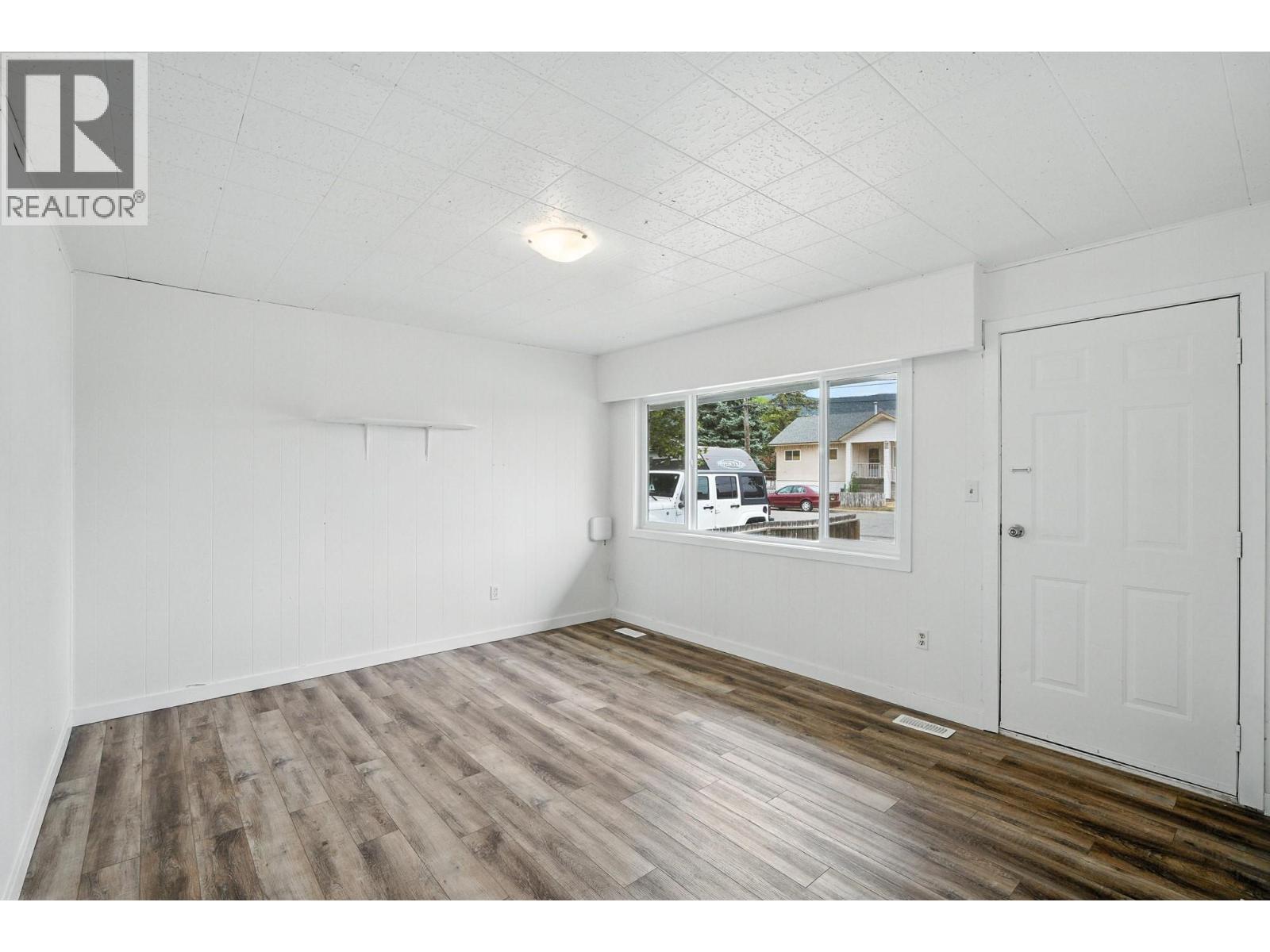 2564 Coutlee Avenue - 2