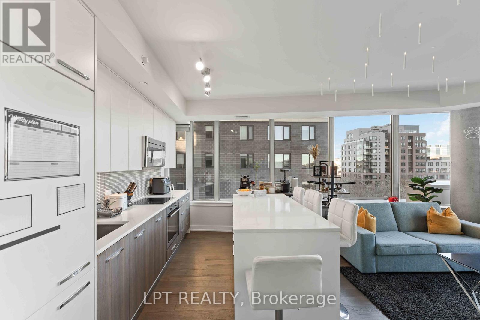 2 Bed, 2 Bath Apartment for Rent in Ottawa – 307 – 111 CHAMPAGNE AVENUE S, Ottawa – MLS# X13448348 - Image 16