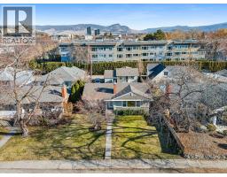  1945/1947 Bowes Street, Kelowna