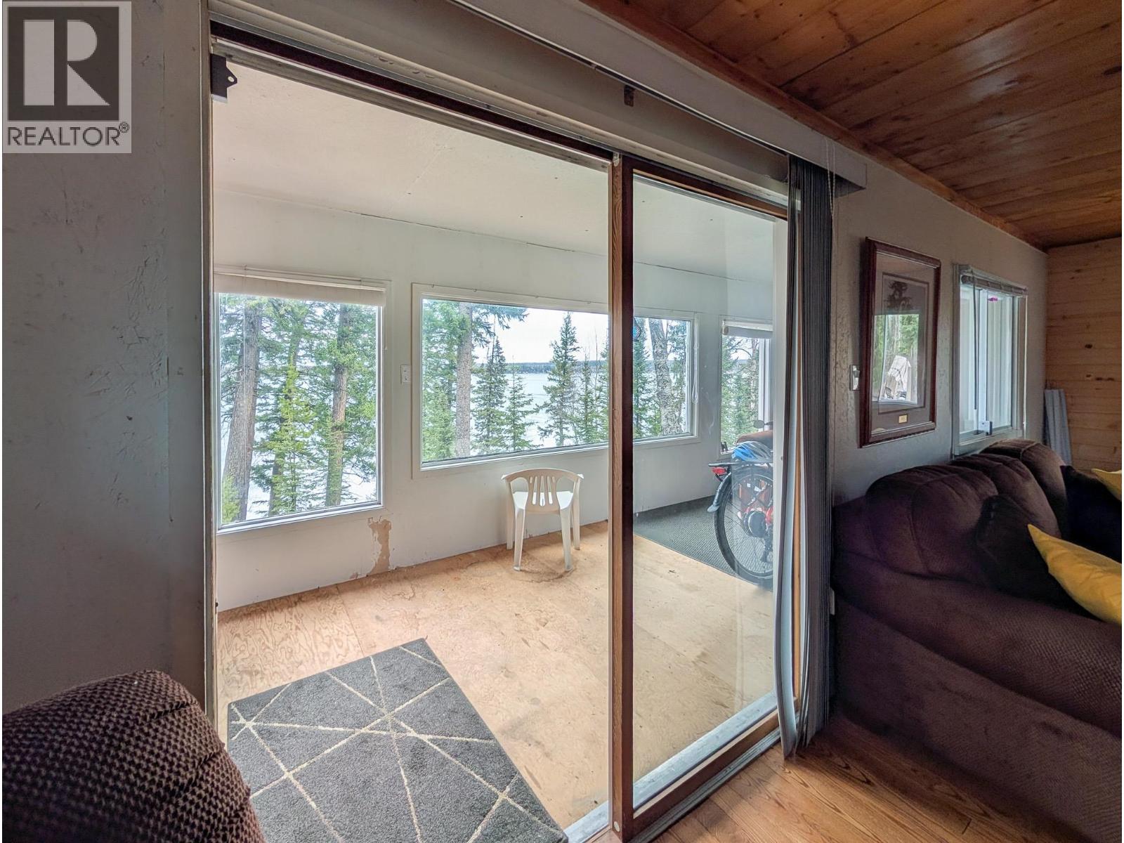 52470 LLOYD DRIVE - Image 31