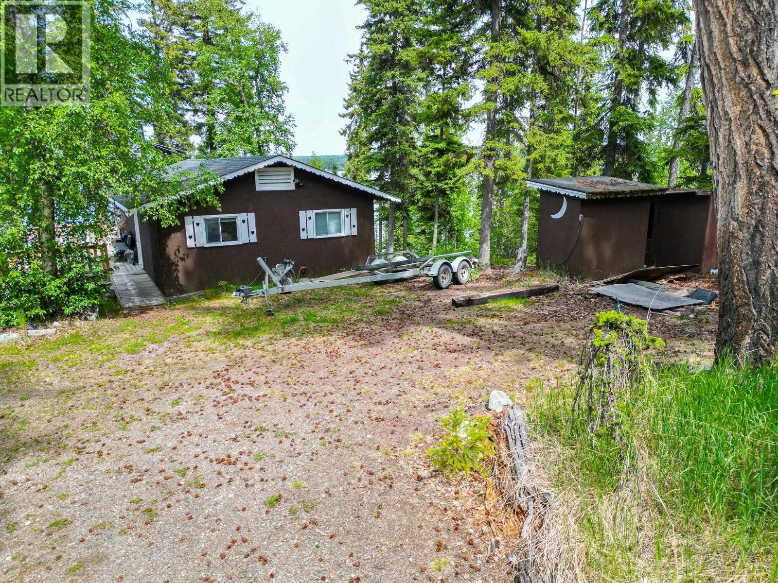 52470 LLOYD DRIVE - 15