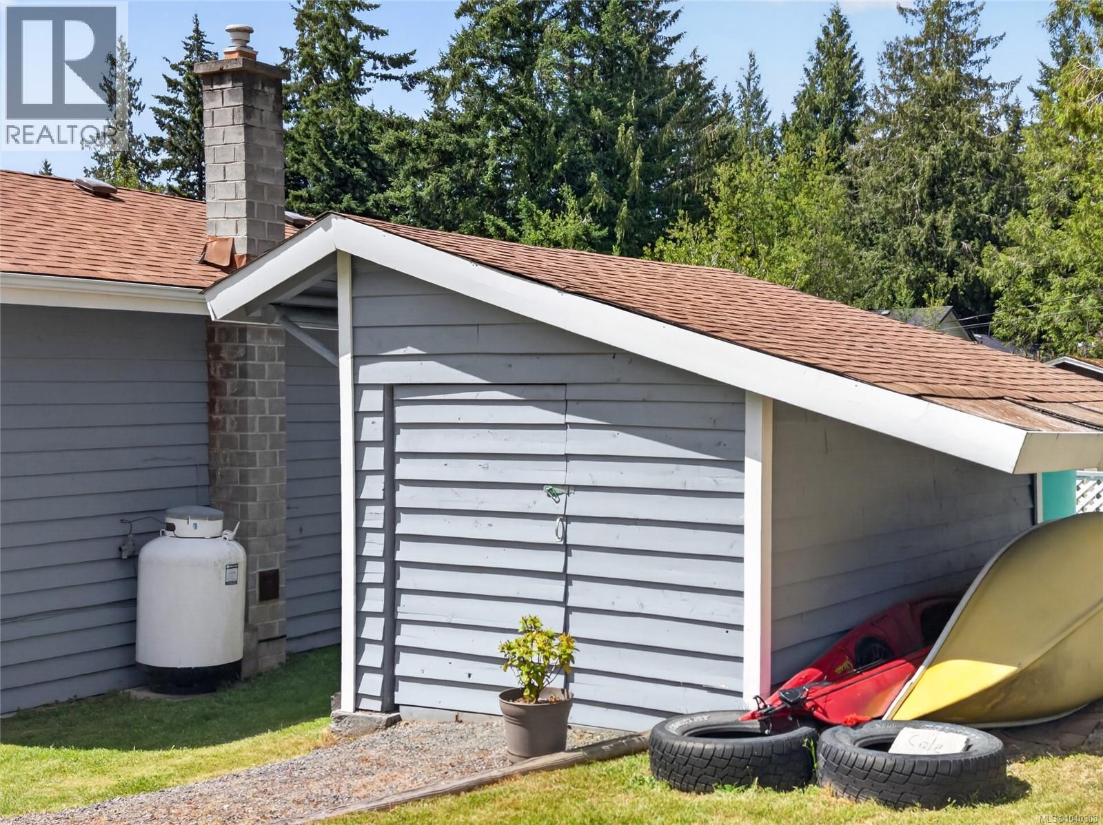 2361 Fowler Rd - 47