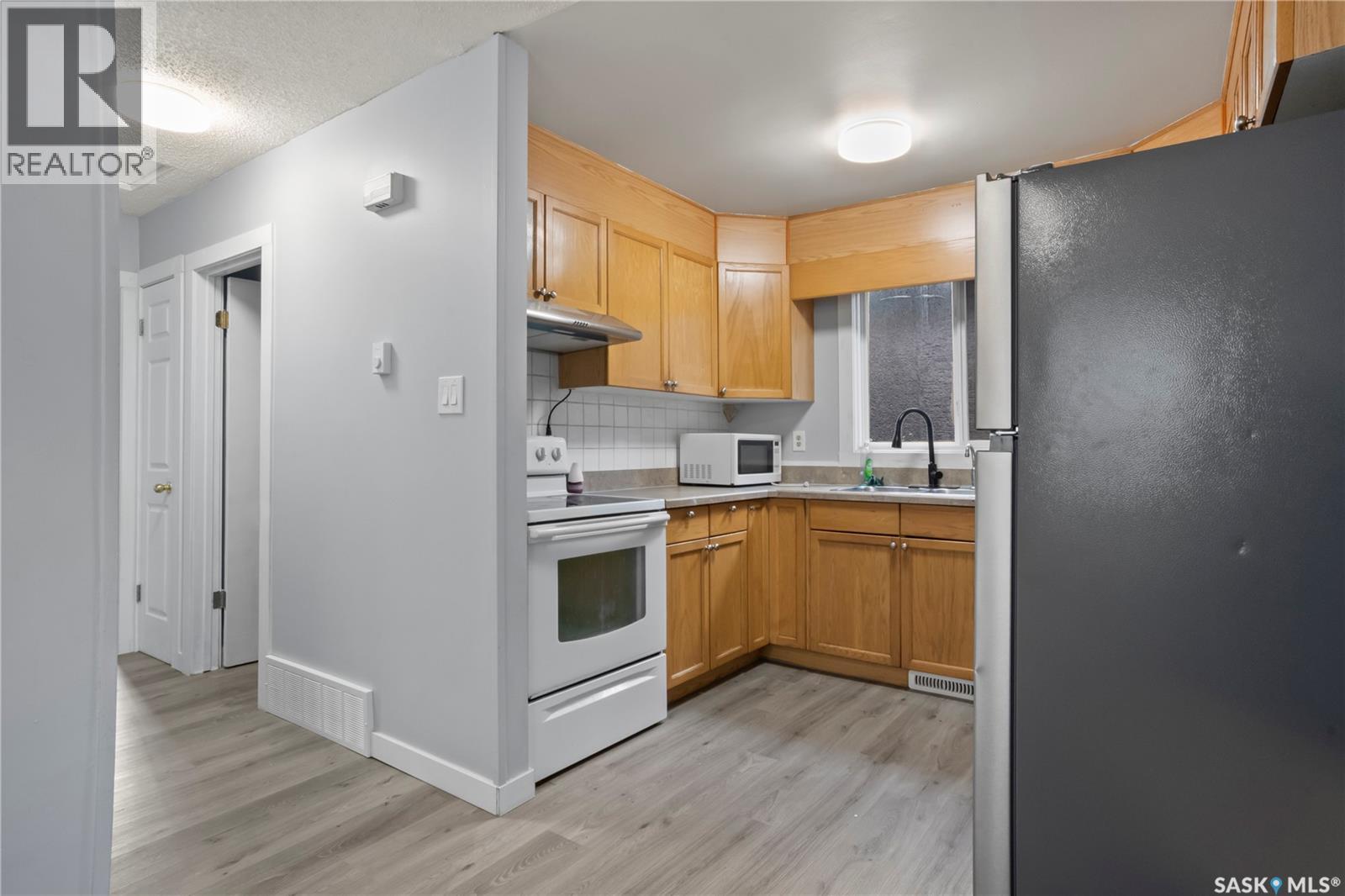 664 Retallack STREET - 10