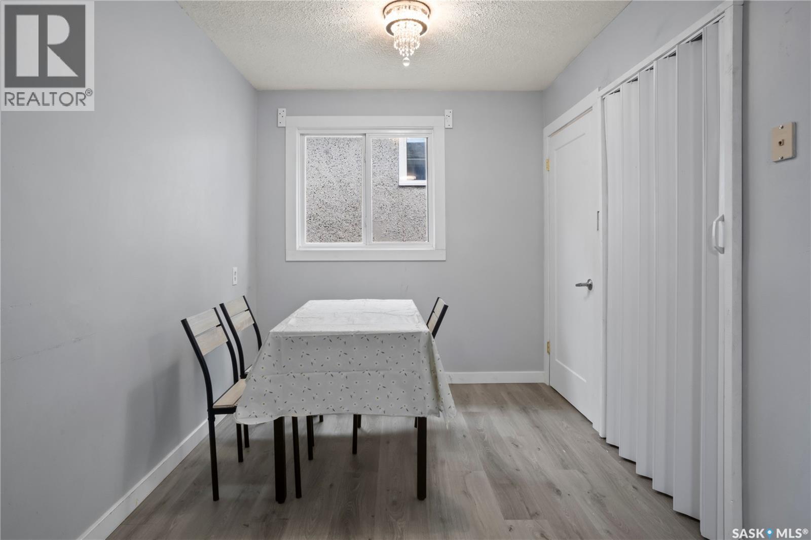 664 Retallack STREET - 11