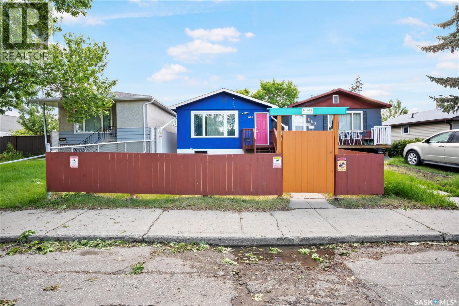 664 Retallack STREET - 2