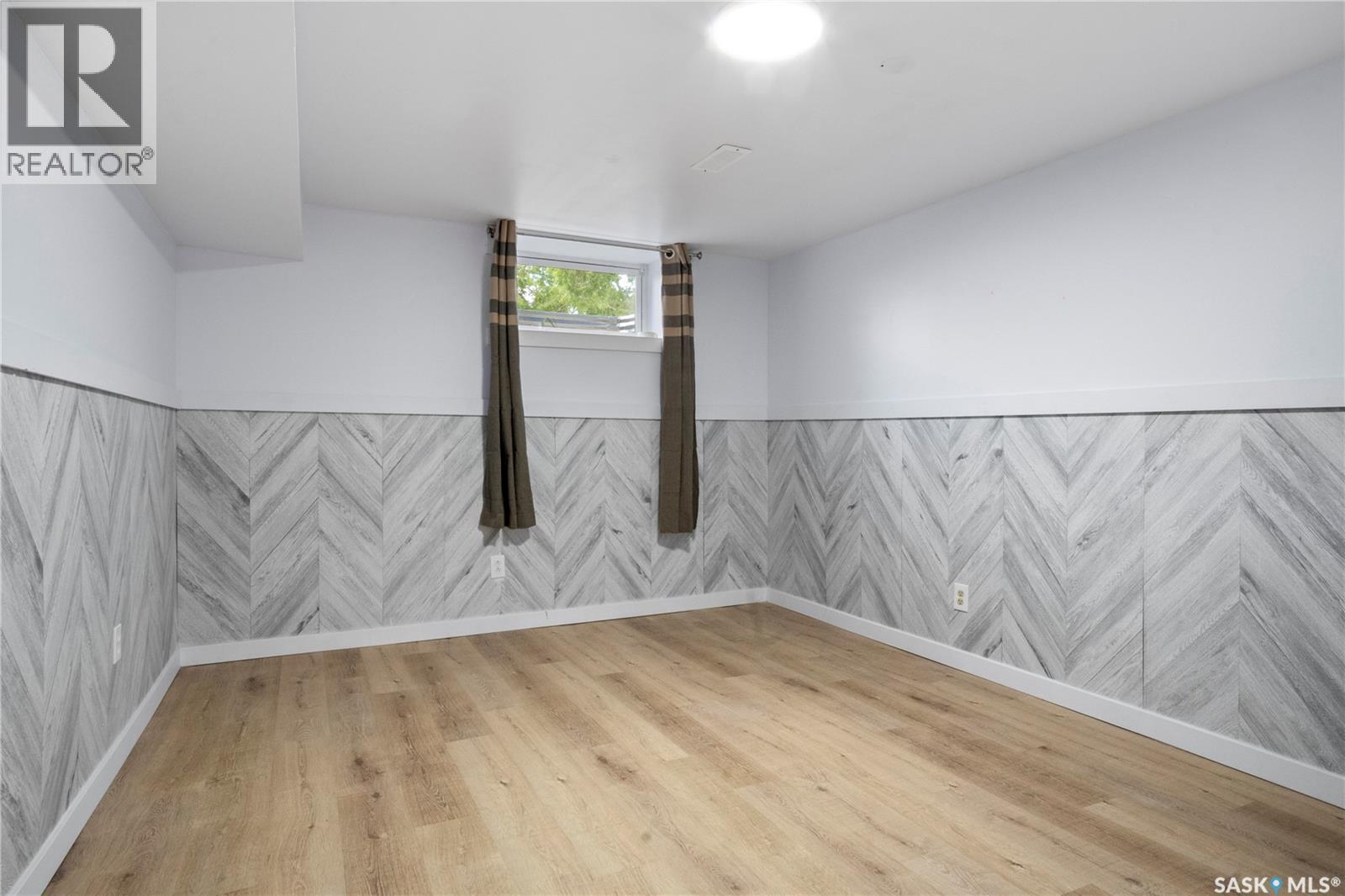 664 Retallack STREET - 22