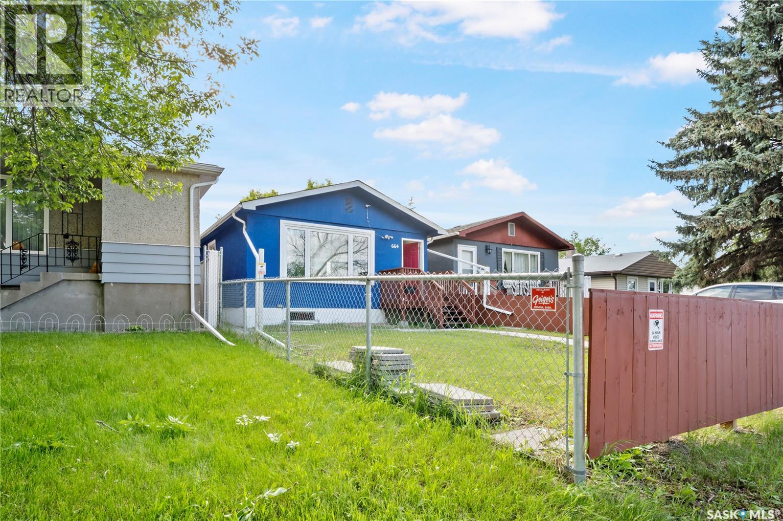 664 Retallack STREET - 4