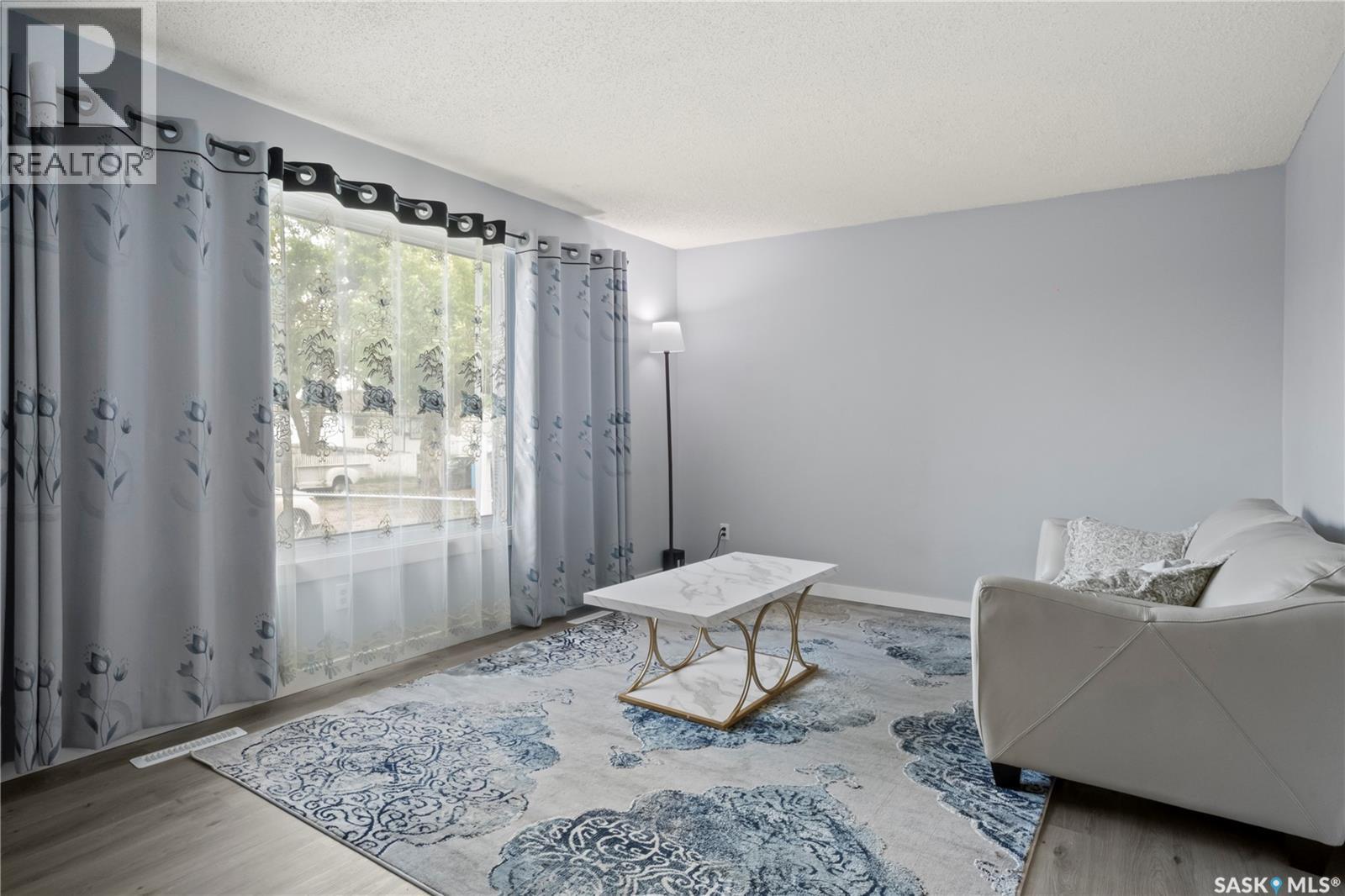 664 Retallack STREET - 5