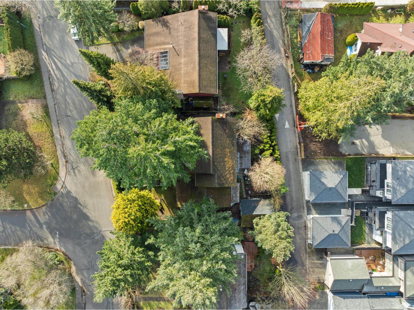 1761 140A STREET, Surrey