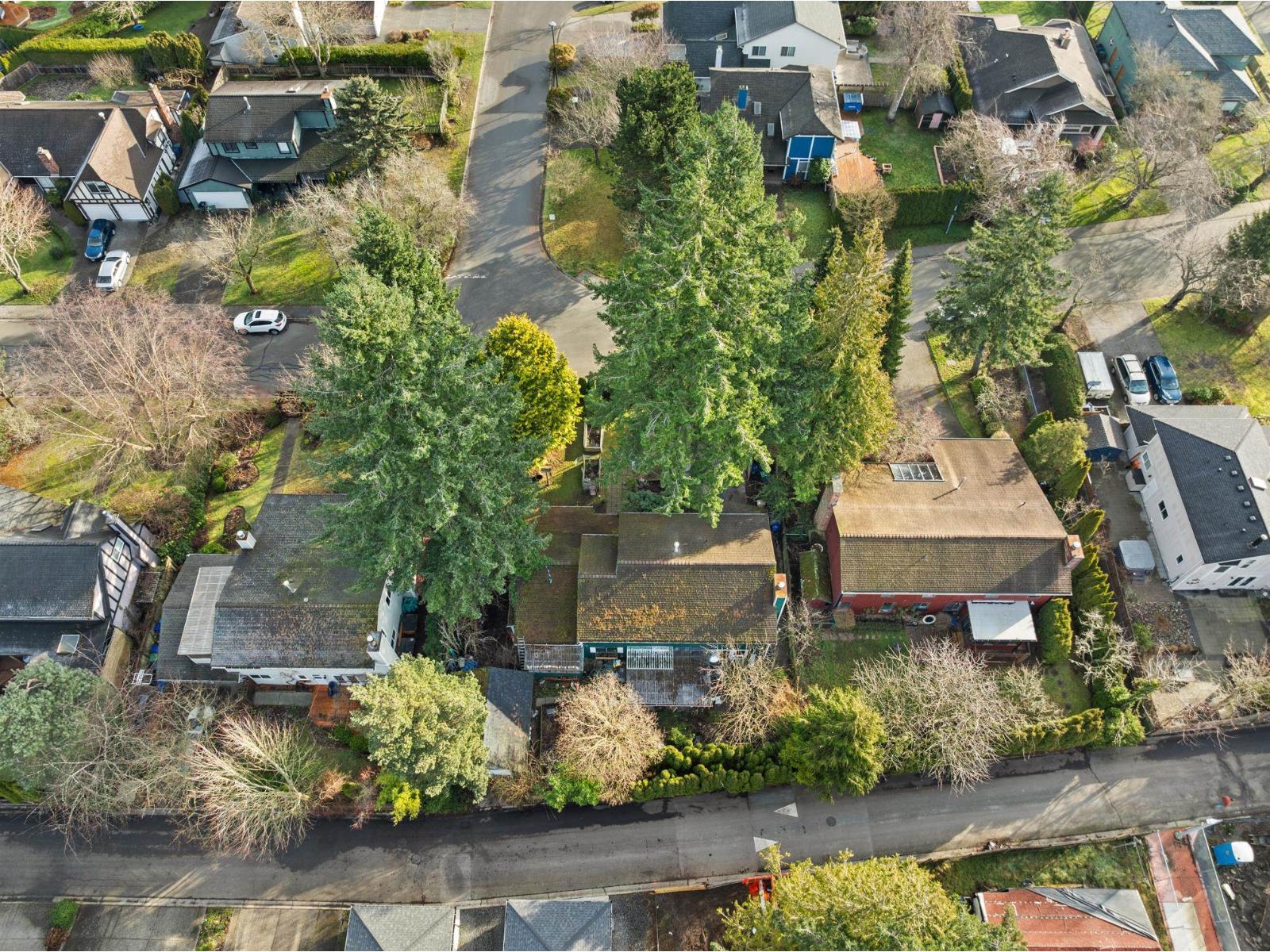 1761 140A STREET, Surrey