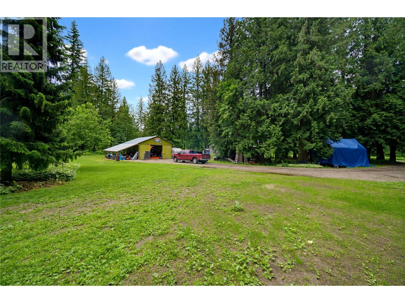  1989 Bundus Road, Sicamous