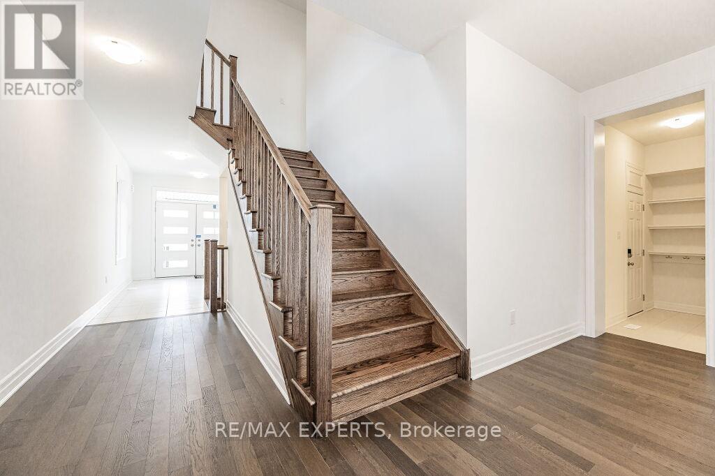 177 ROSENBERG WAY - 18