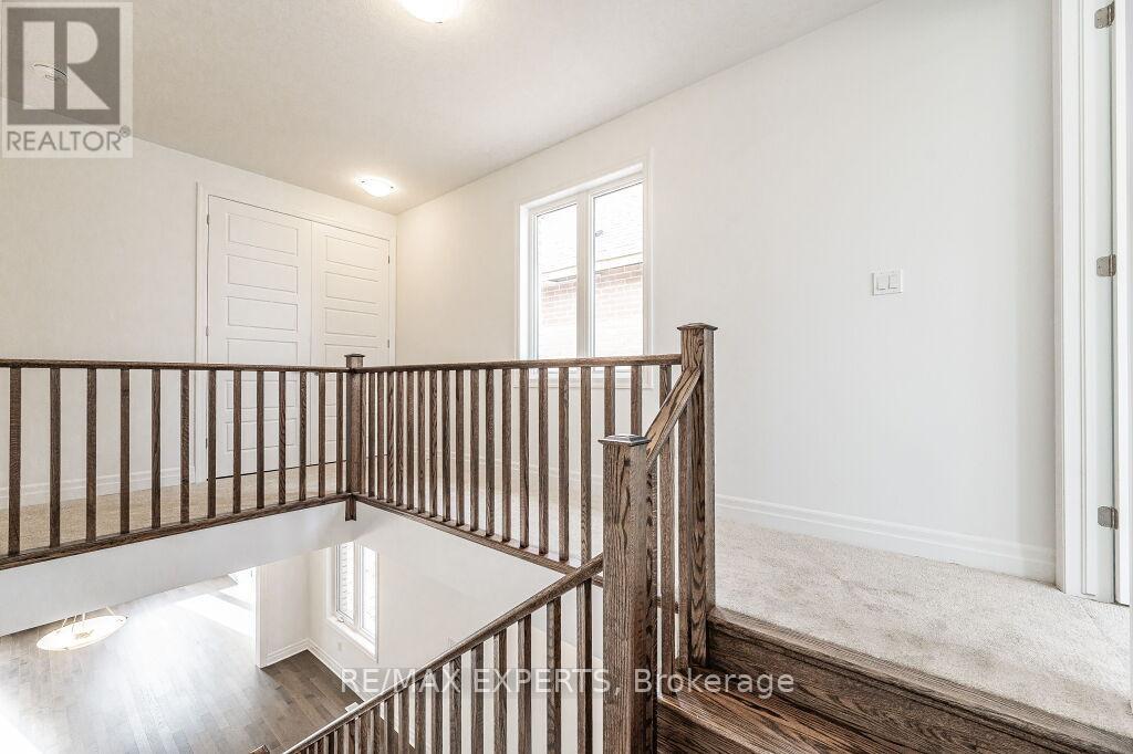 177 ROSENBERG WAY - 19