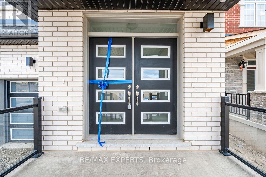 177 ROSENBERG WAY - 3