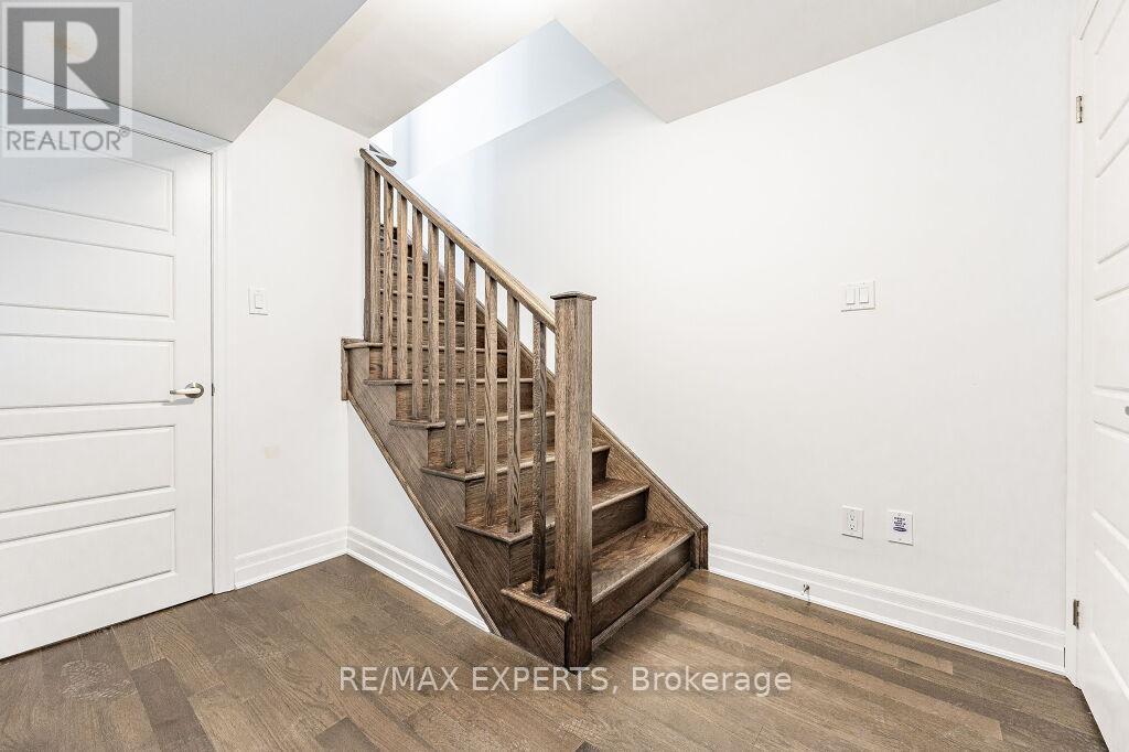177 ROSENBERG WAY - 34