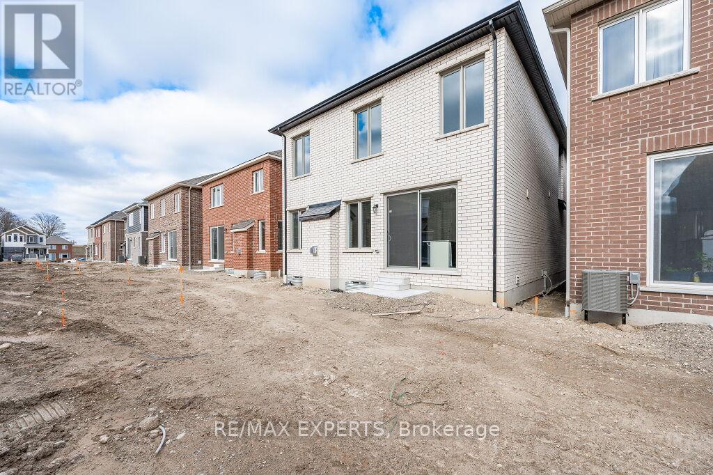 177 ROSENBERG WAY - 37