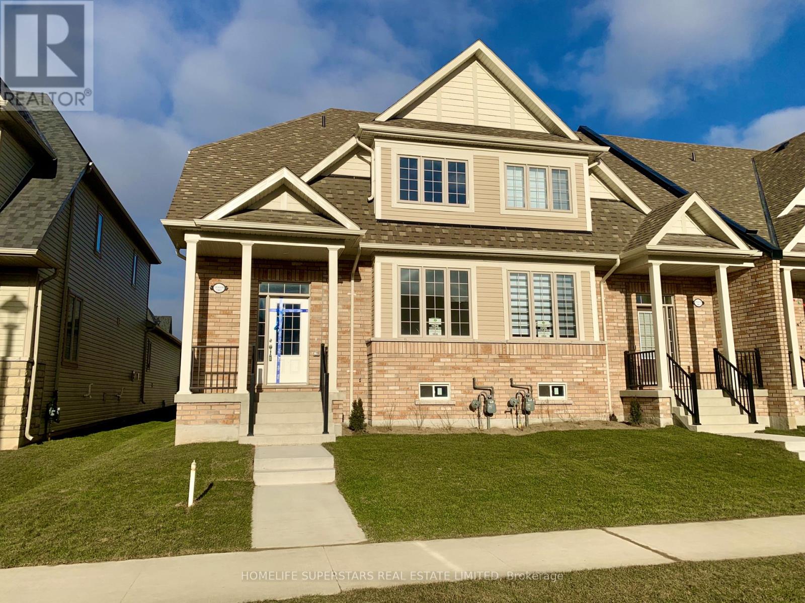 #1 220 FARLEY ROAD - 1