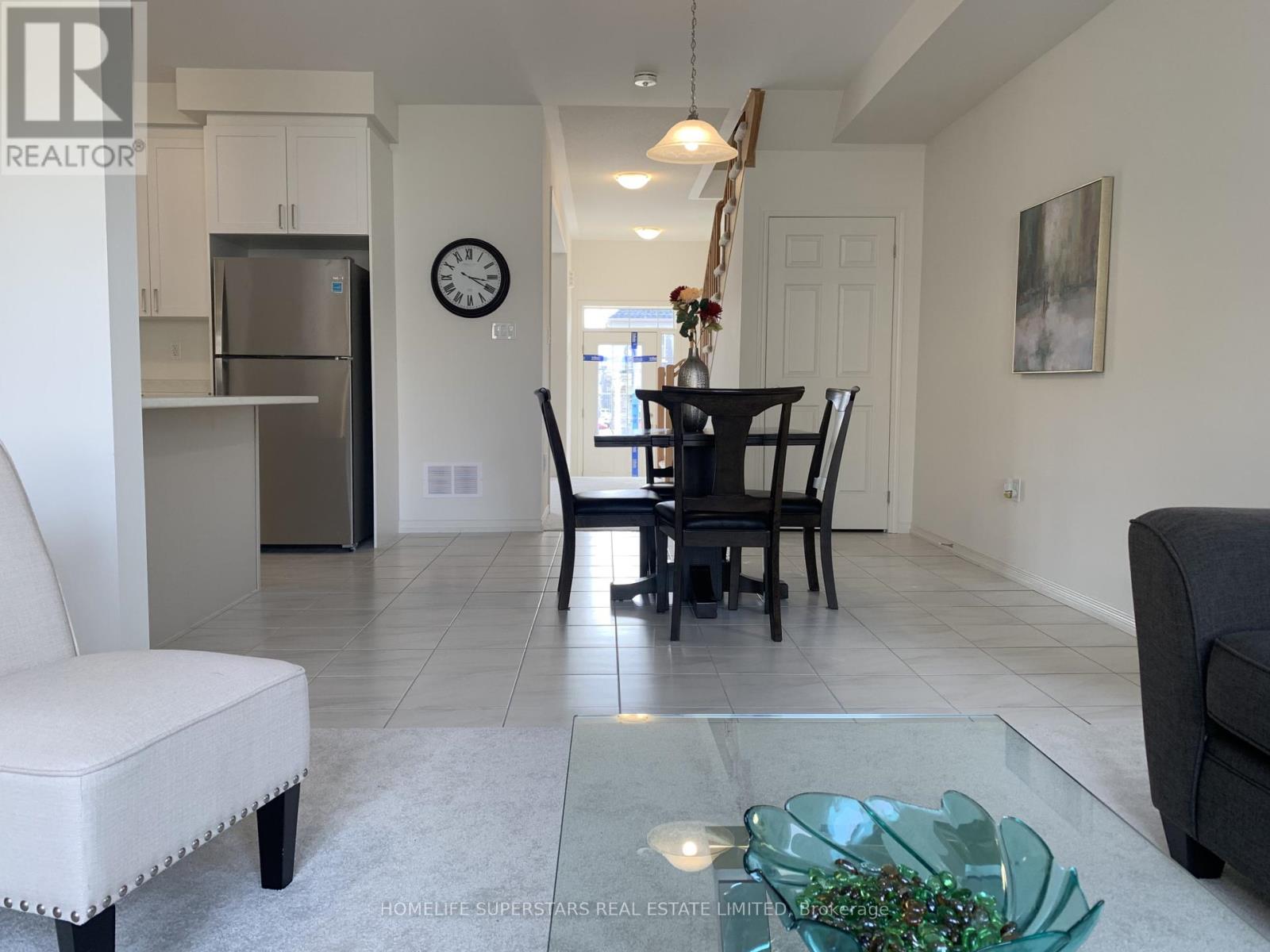 #1 220 FARLEY ROAD - 19