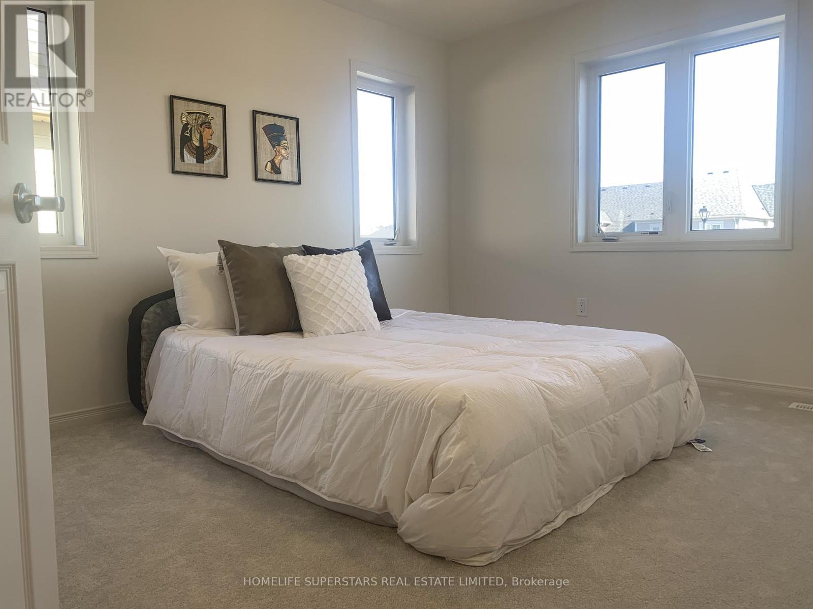 #1 220 FARLEY ROAD - 32