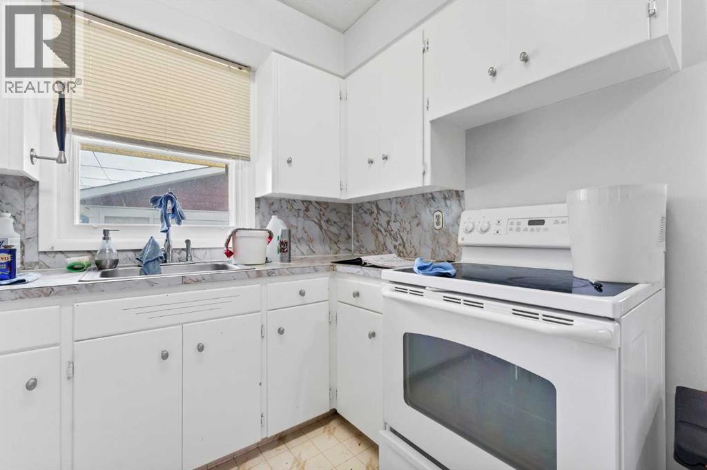 73 Mitchell Crescent NW — photo 12