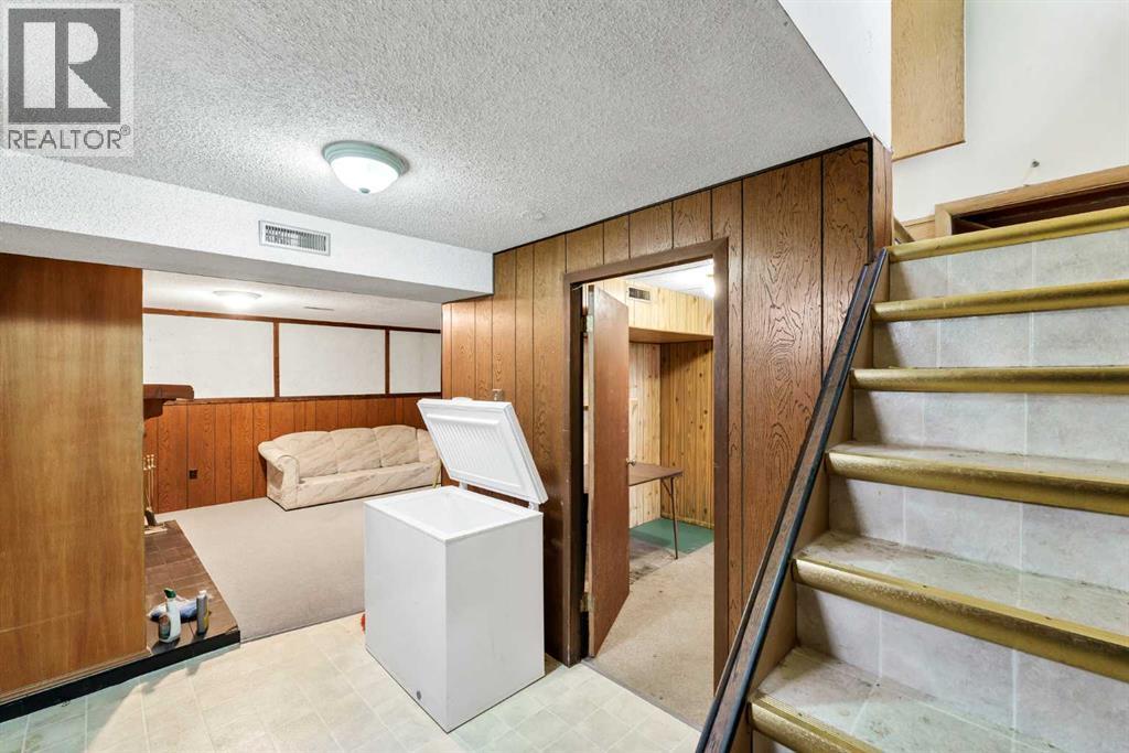 73 Mitchell Crescent NW — photo 19