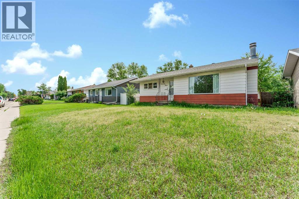 73 Mitchell Crescent NW - photo 3